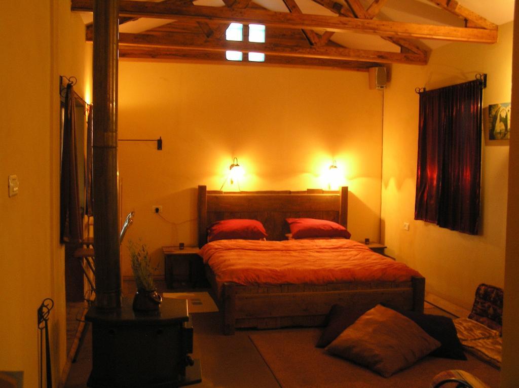 Si-Har Chalets Nimrod Luaran gambar